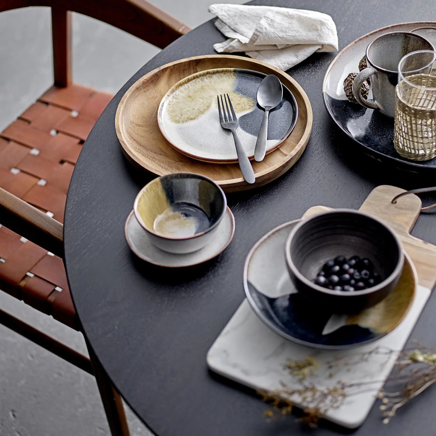 Bloomingville leikkuulauta marmori-mangopuu, Valkoinen Bloomingville