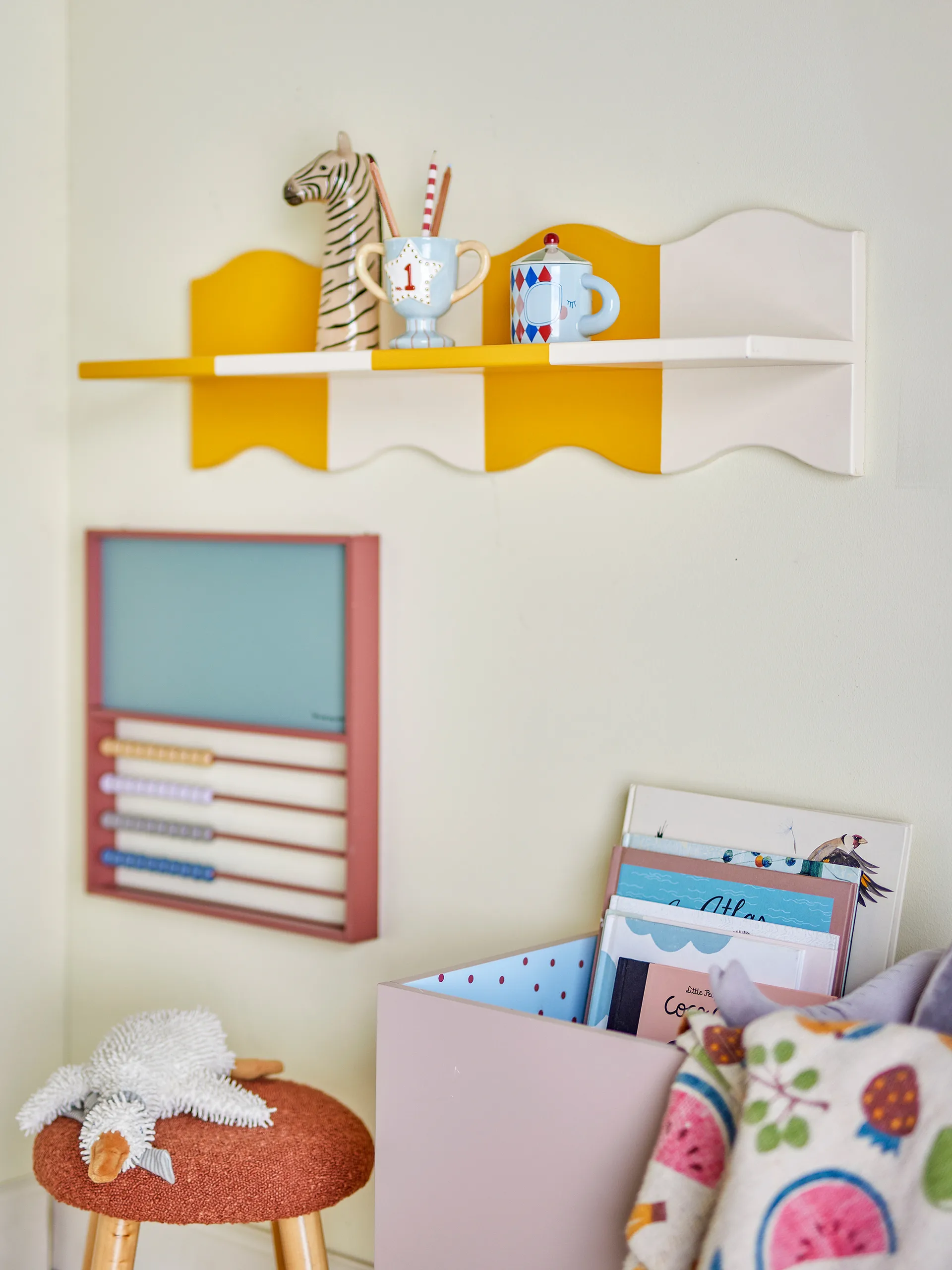 Bubbi hylly 80x22,5 cm, Keltainen Bloomingville