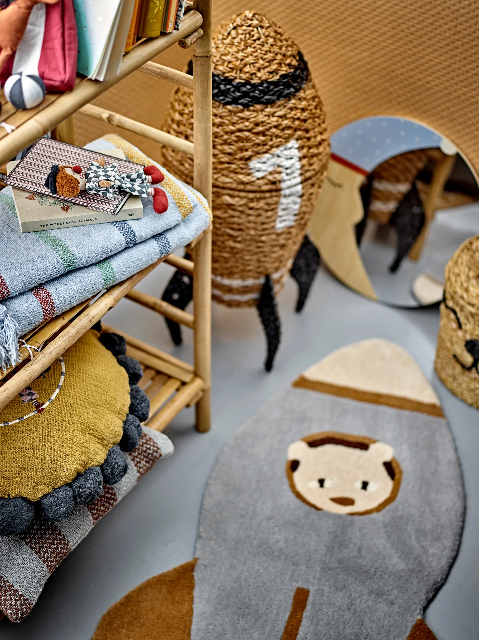 Cosmina säilytyskori kannella Ø40x68,5 cm, Luonto Bloomingville