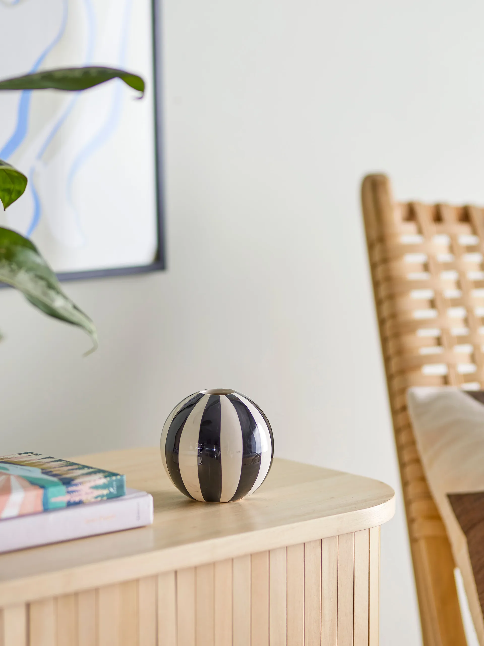 Eja vaasi Ø10,5 cm, Mustavalkoinen Bloomingville