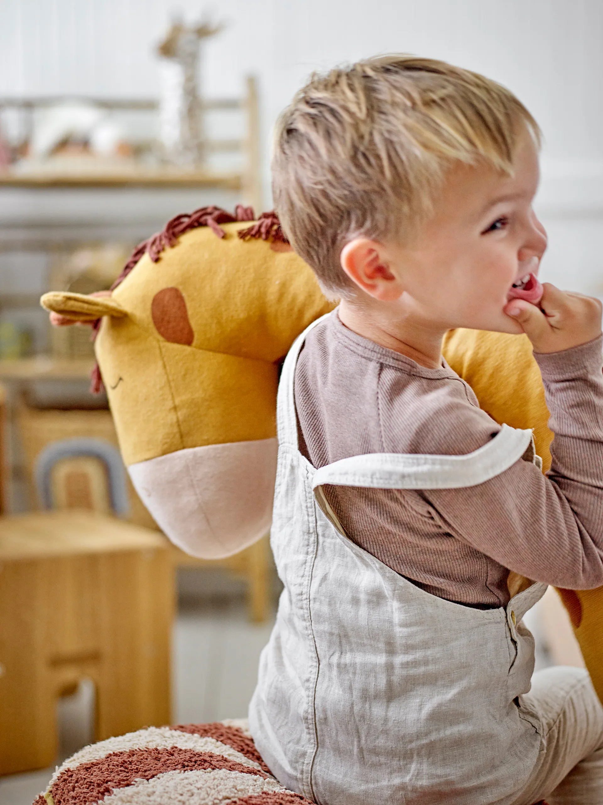 Ibber pehmolelu 184 cm, Orange giraffe Bloomingville