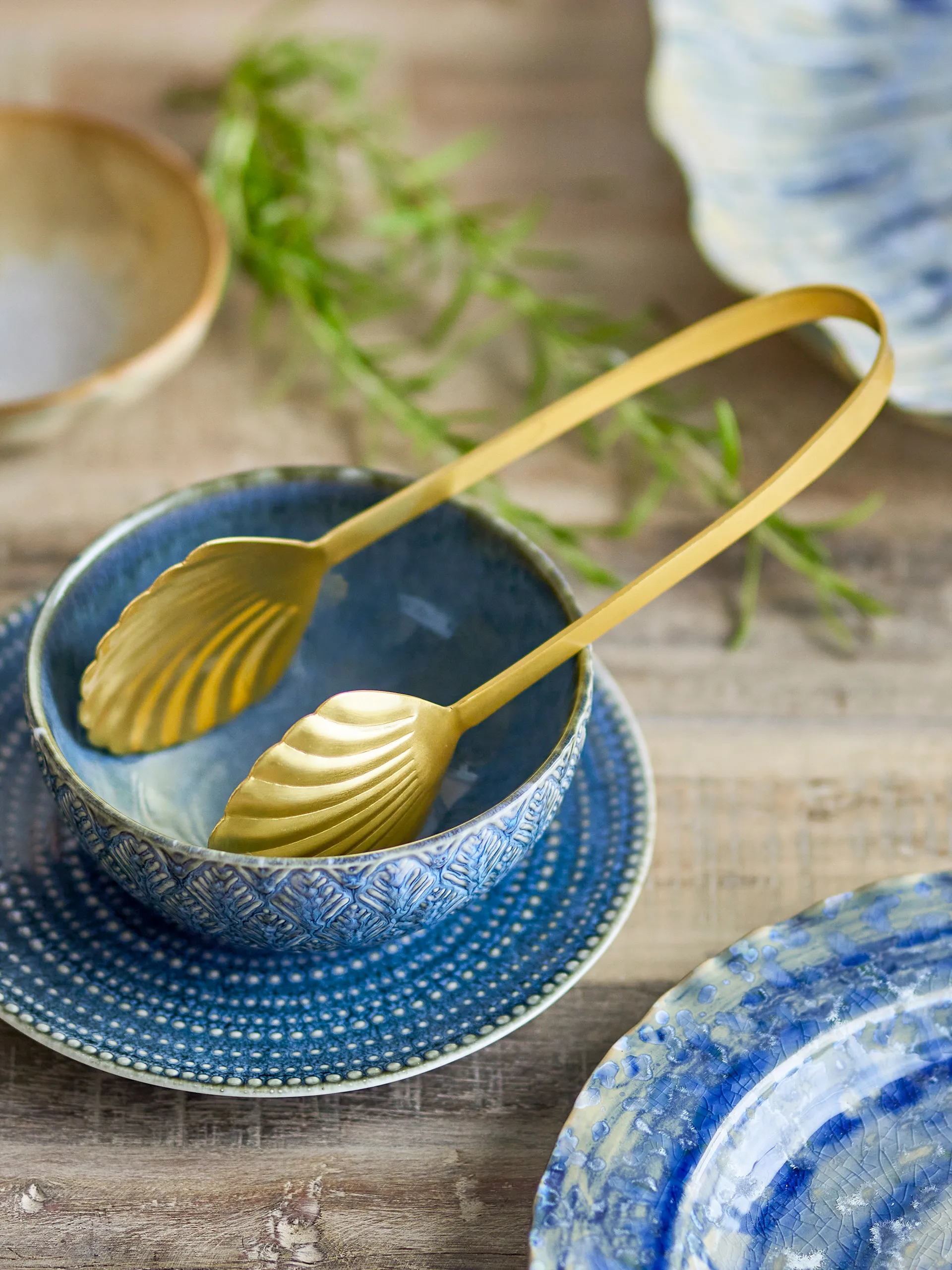 Loreta tarjoilupihdit, Kulta Bloomingville