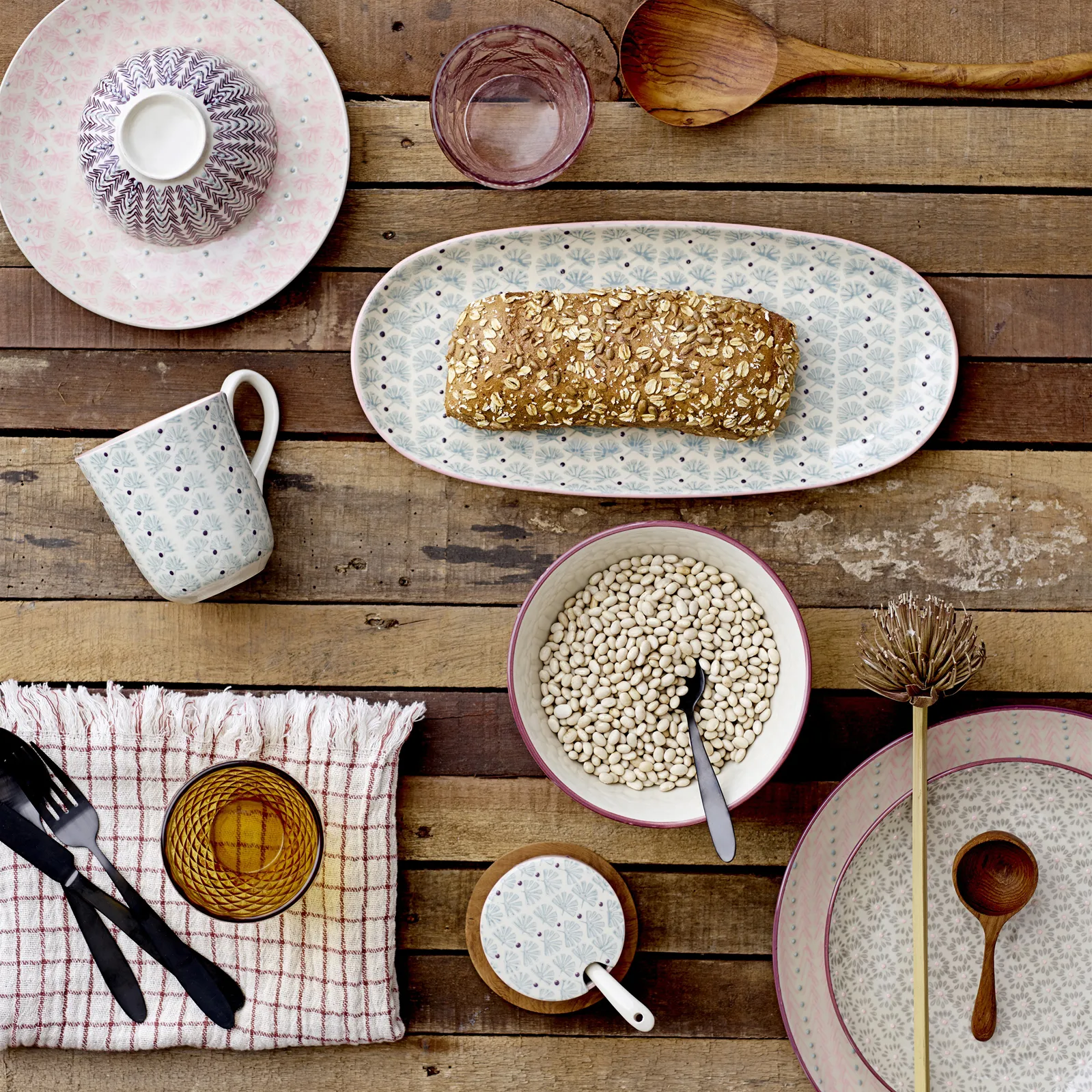 Maya lautanen 28 cm, 3 osaa Multi Bloomingville