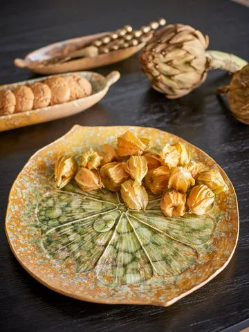 Milani tarjoilulautanen Ø30 cm - Vihreä - Bloomingville