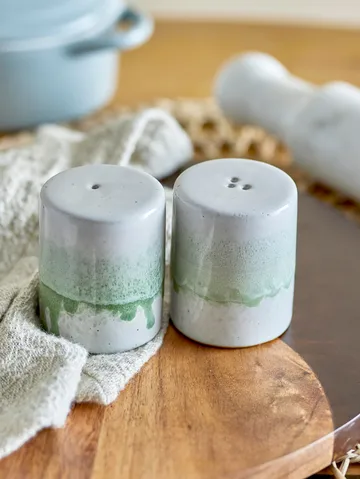 Paula suola- ja pippurimylly - Green - Bloomingville