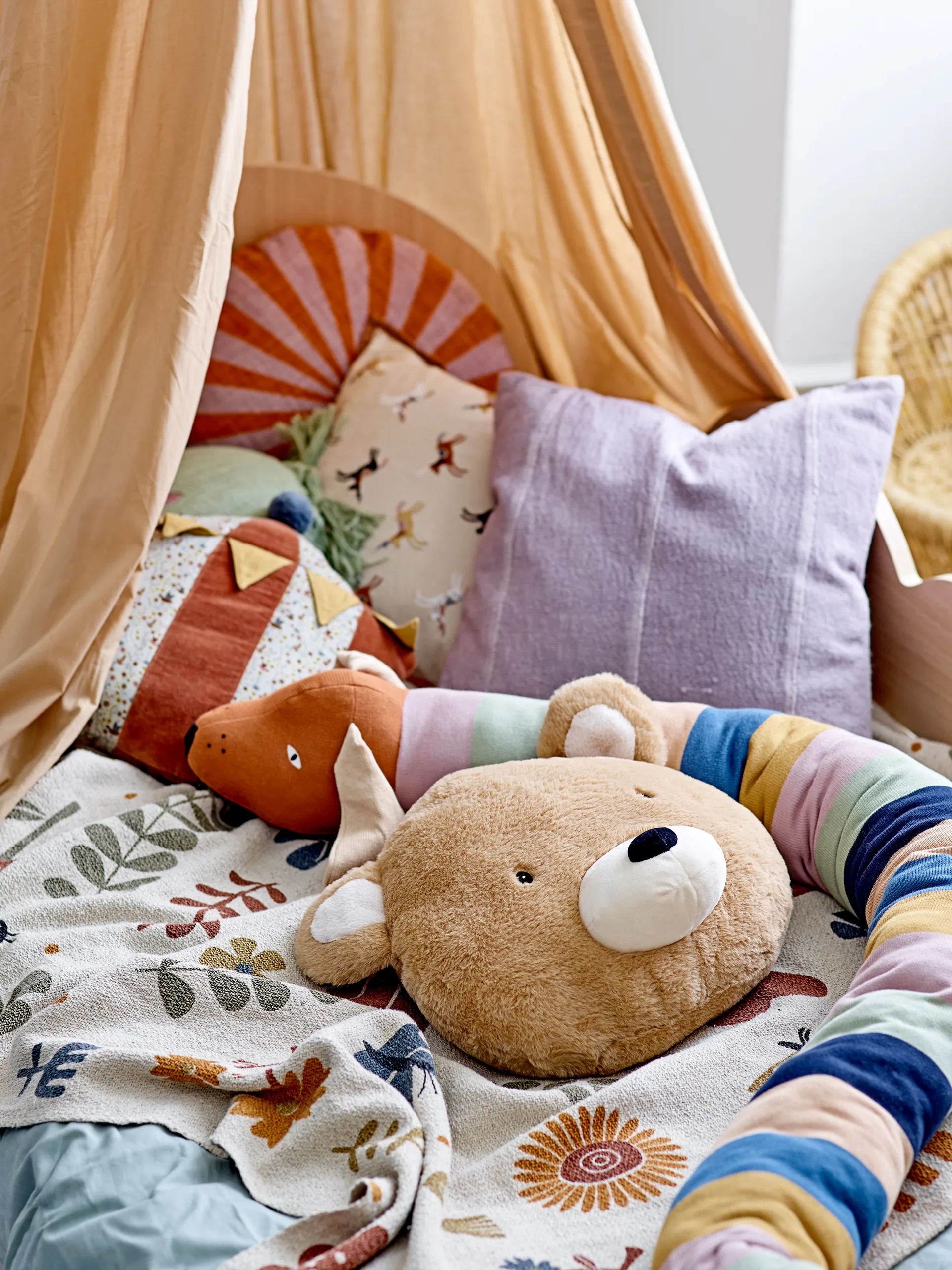 Raffe tyyny 37 x 40 cm, Sirkusteltta Bloomingville