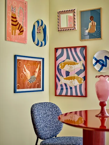 Remy-kuvitus kehystetty 50x70 cm - Ruusu - Bloomingville