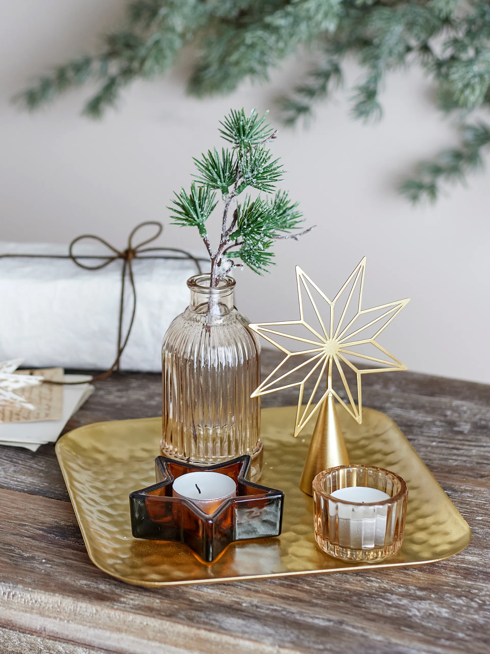 Sanga tarjotin koriste-esineillä 6 osaa, Kulta Bloomingville