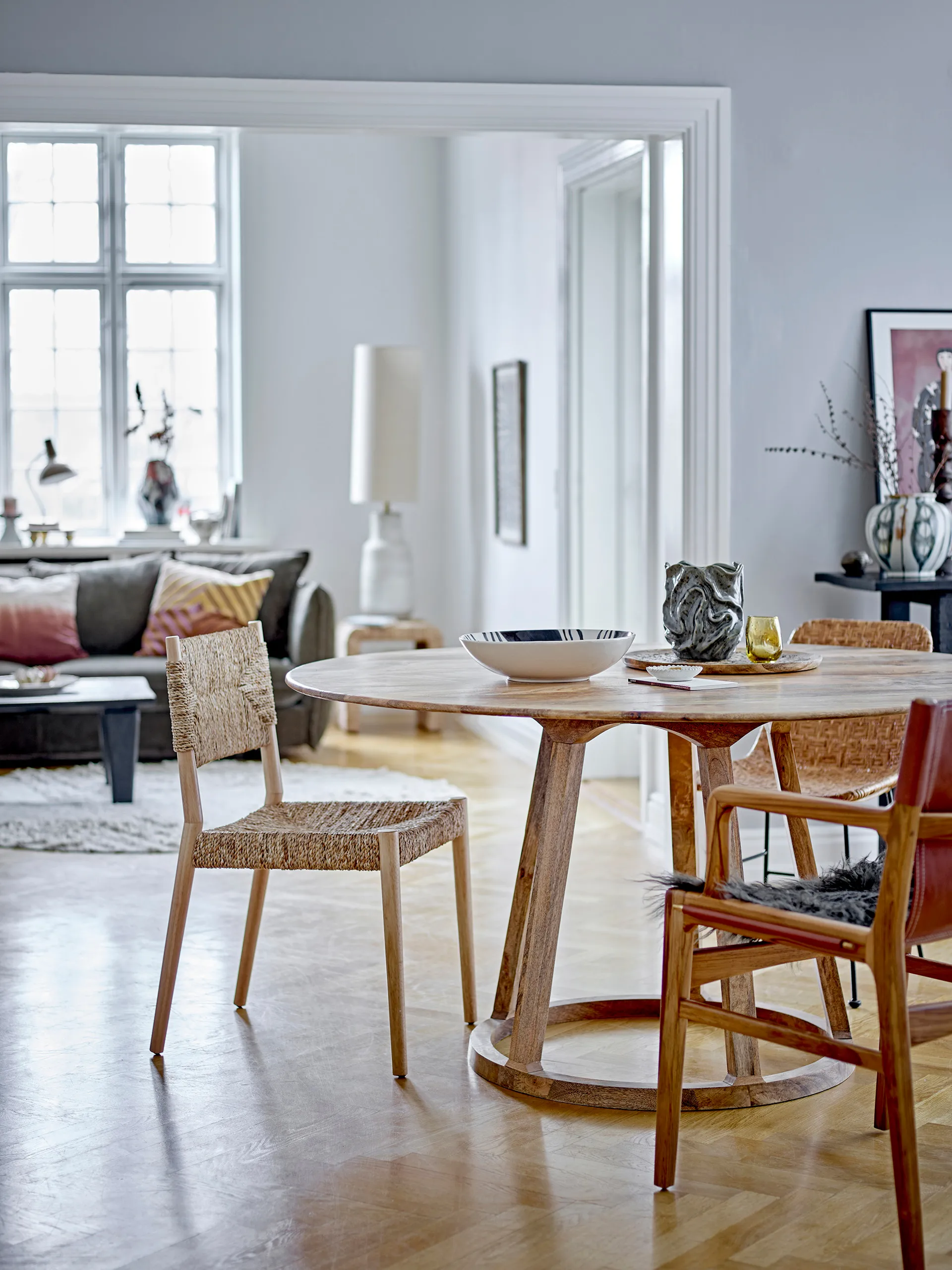 Saran tuoli kudottu selkänoja ja istuin, Luonnollinen Bloomingville