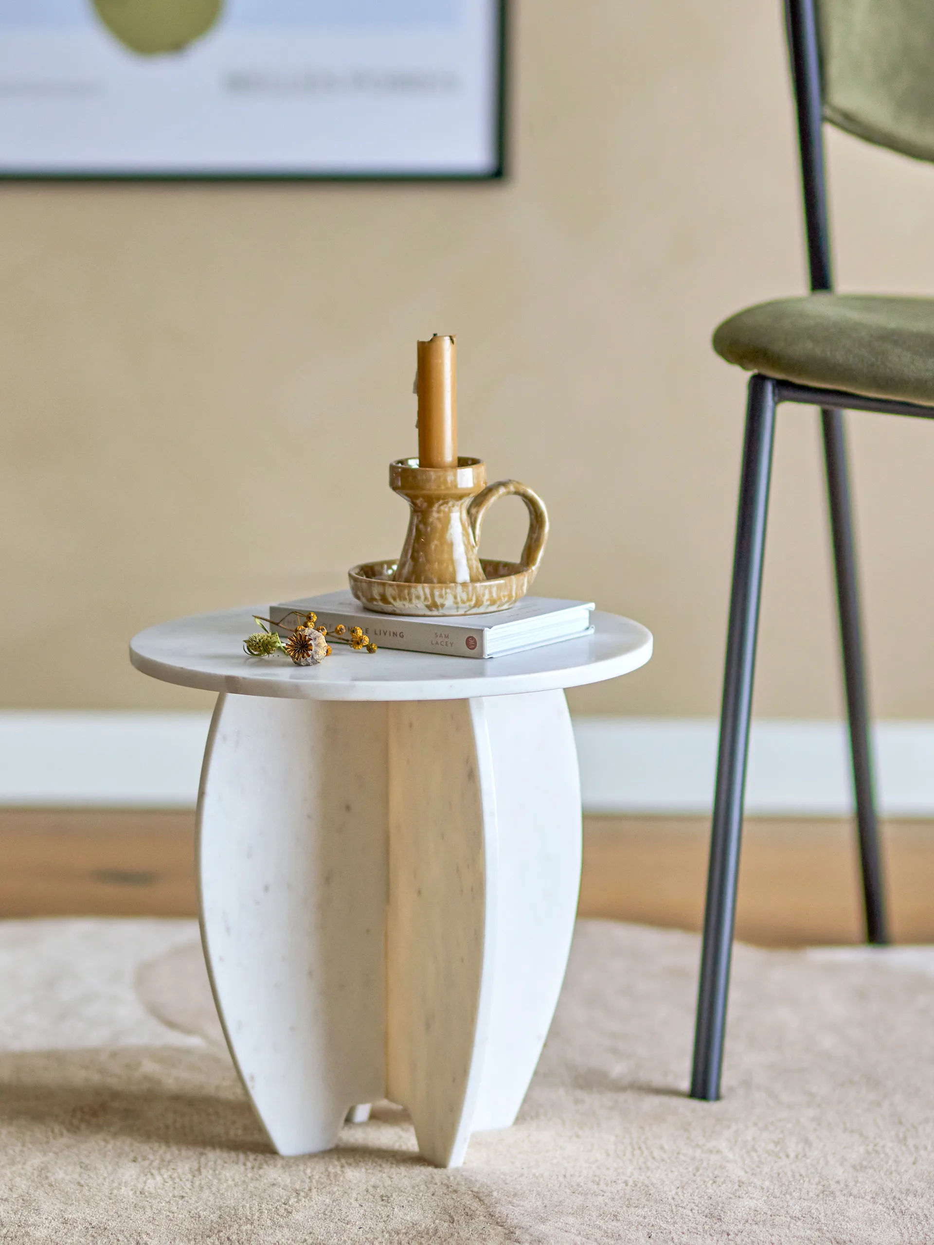 Sendai jalusta Ø30,5x31 cm, White marble Bloomingville