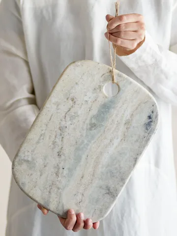 Sibelle leikkuulauta marmori 30,5x22,5 cm - Luonnollinen - Bloomingville