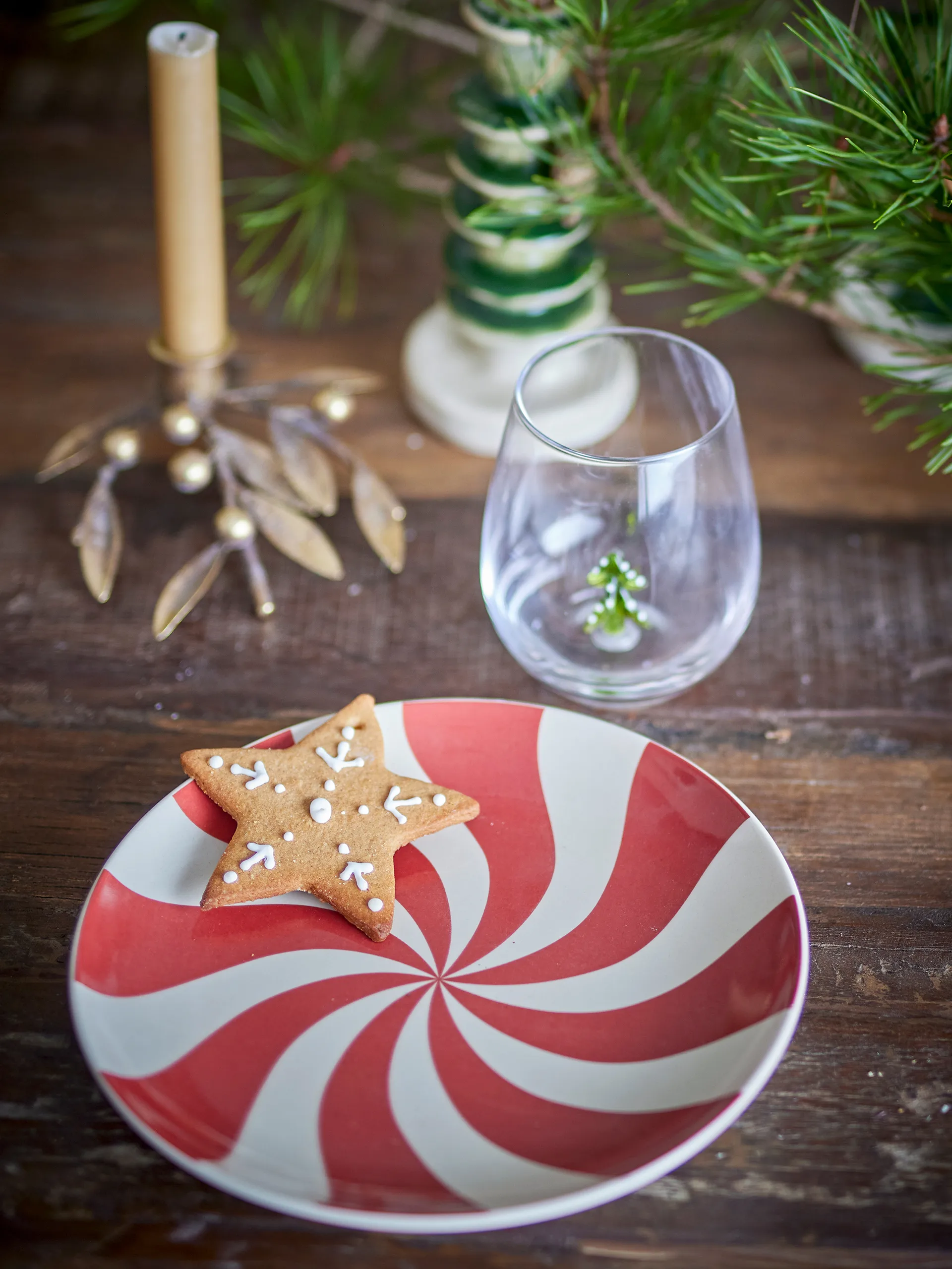 Yule lautanen Ø23 cm, Luonnollinen-punainen Bloomingville