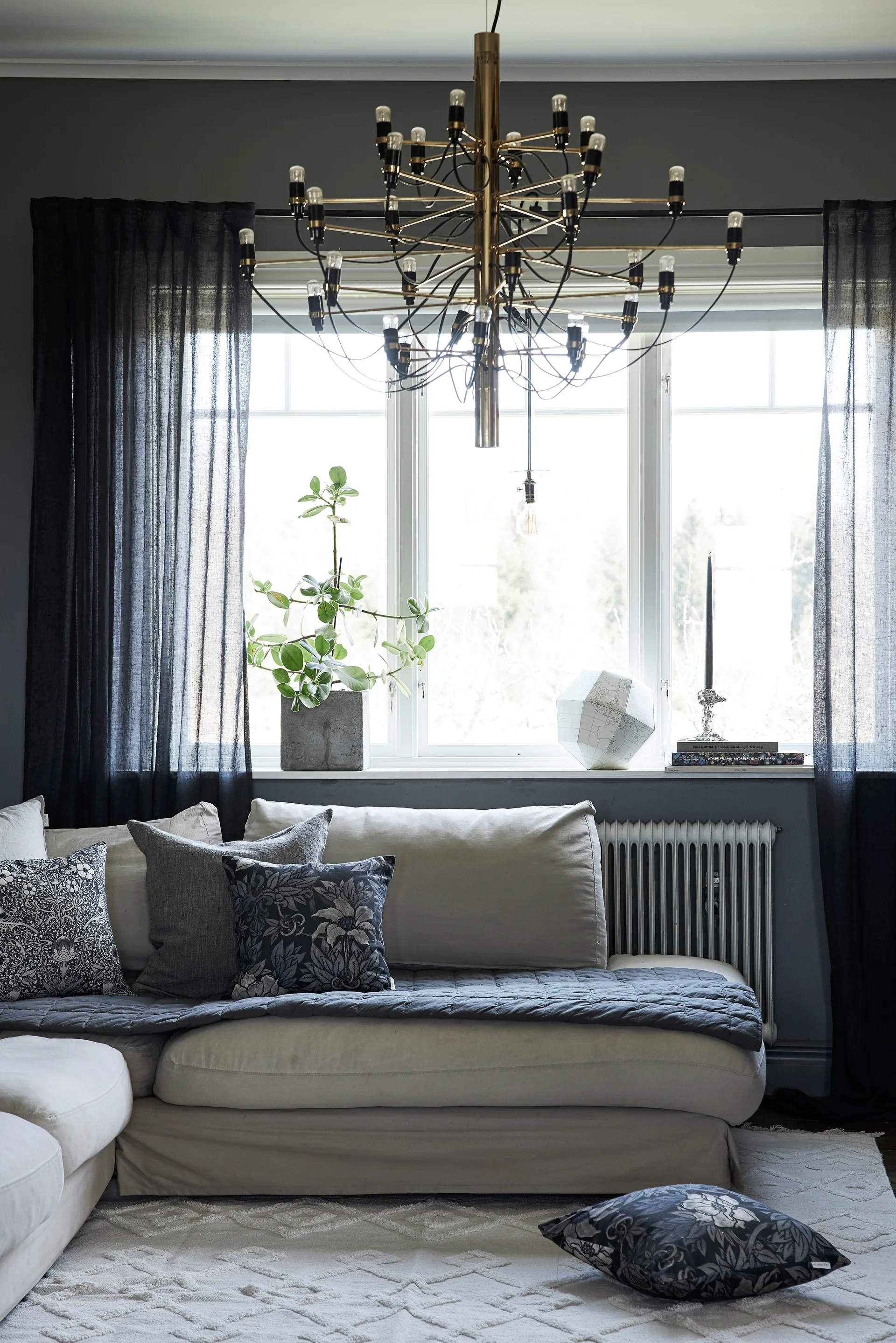 Mirja verhosetti 130x275 cm, Musta-harmaa Boel & Jan