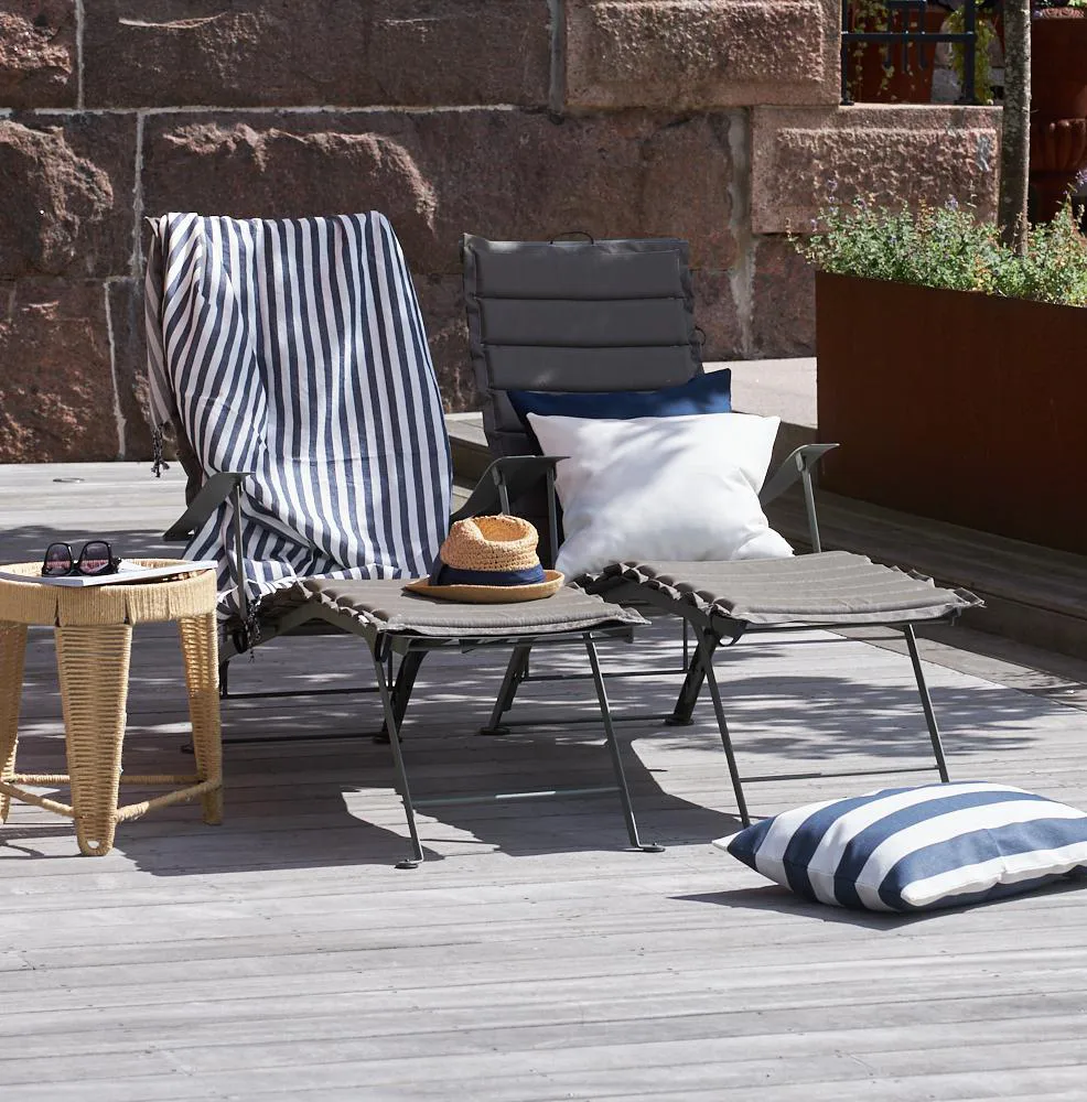 Outdoor stripe -tyynynpäällinen 40 x 60 cm, Sininen Boel & Jan