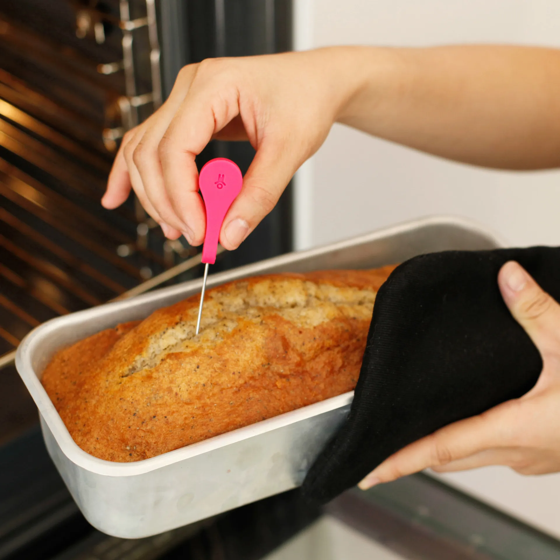 Cake Tester perunatikku itsestään seisova, Kirsikanpunainen Bosign