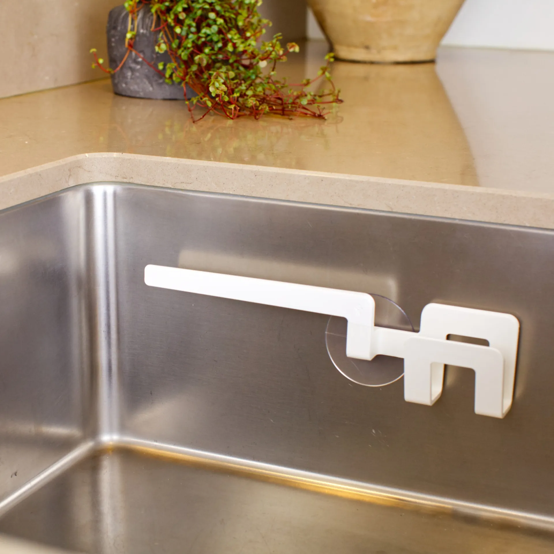 Pidike tiskirätille ja pesusienelle imukuppi, Valkoinen Bosign