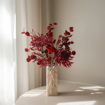 Berry drama tekokukkakimppu - Hämähäkkikrysanteemi, neilikka, eukalyptus, 84 cm - Botané