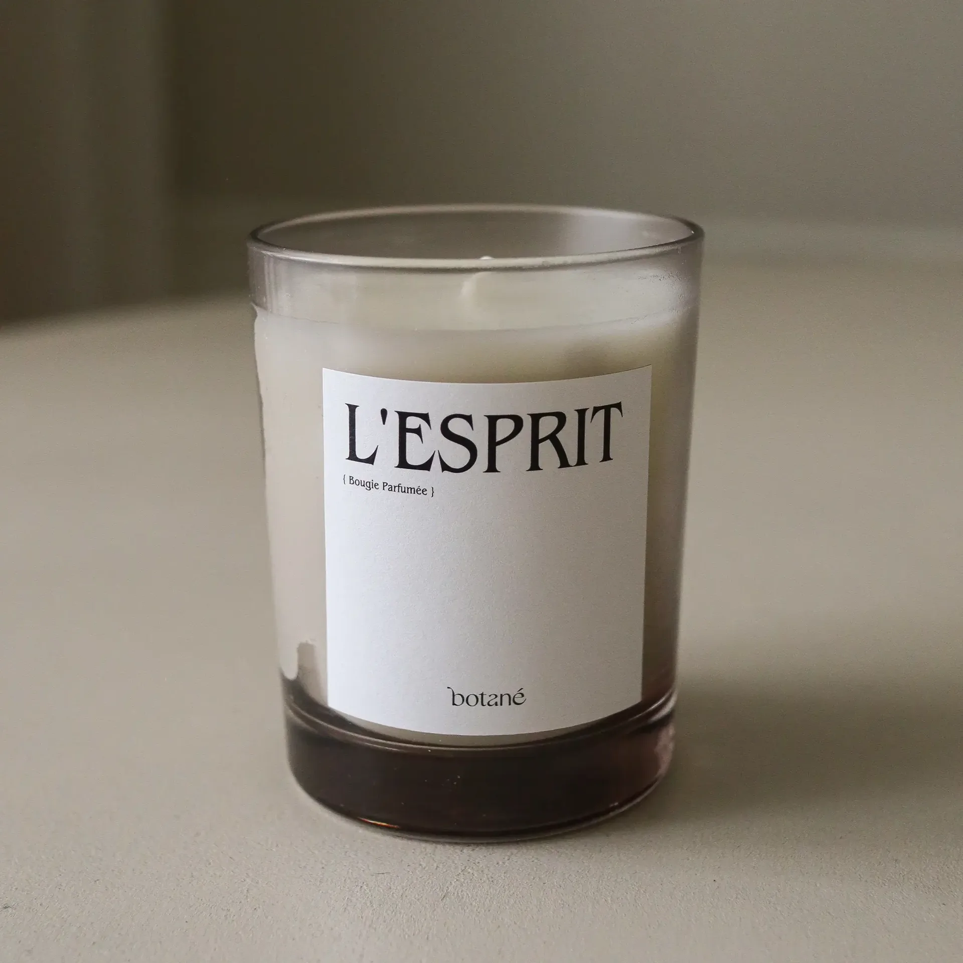 Botané tuoksukynttilä, L'esprit Botané