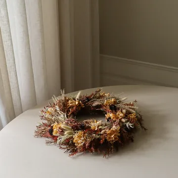 Golden Meadow Wreath seppele - Hortensia–kuivattu heinä–saniainen–jäniksenkorvat, Ø40 cm - Botané