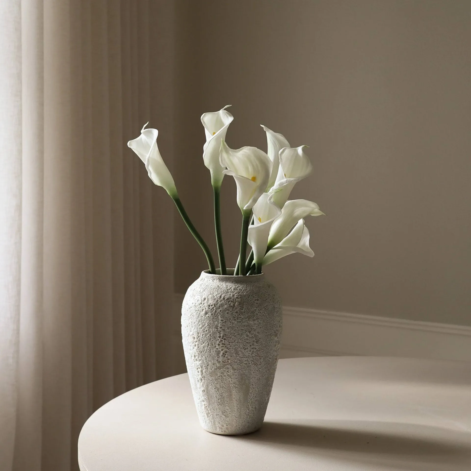 Kalla-lilja tekokukkakimppu, Valkoinen, 65 cm, 8 kpl Botané