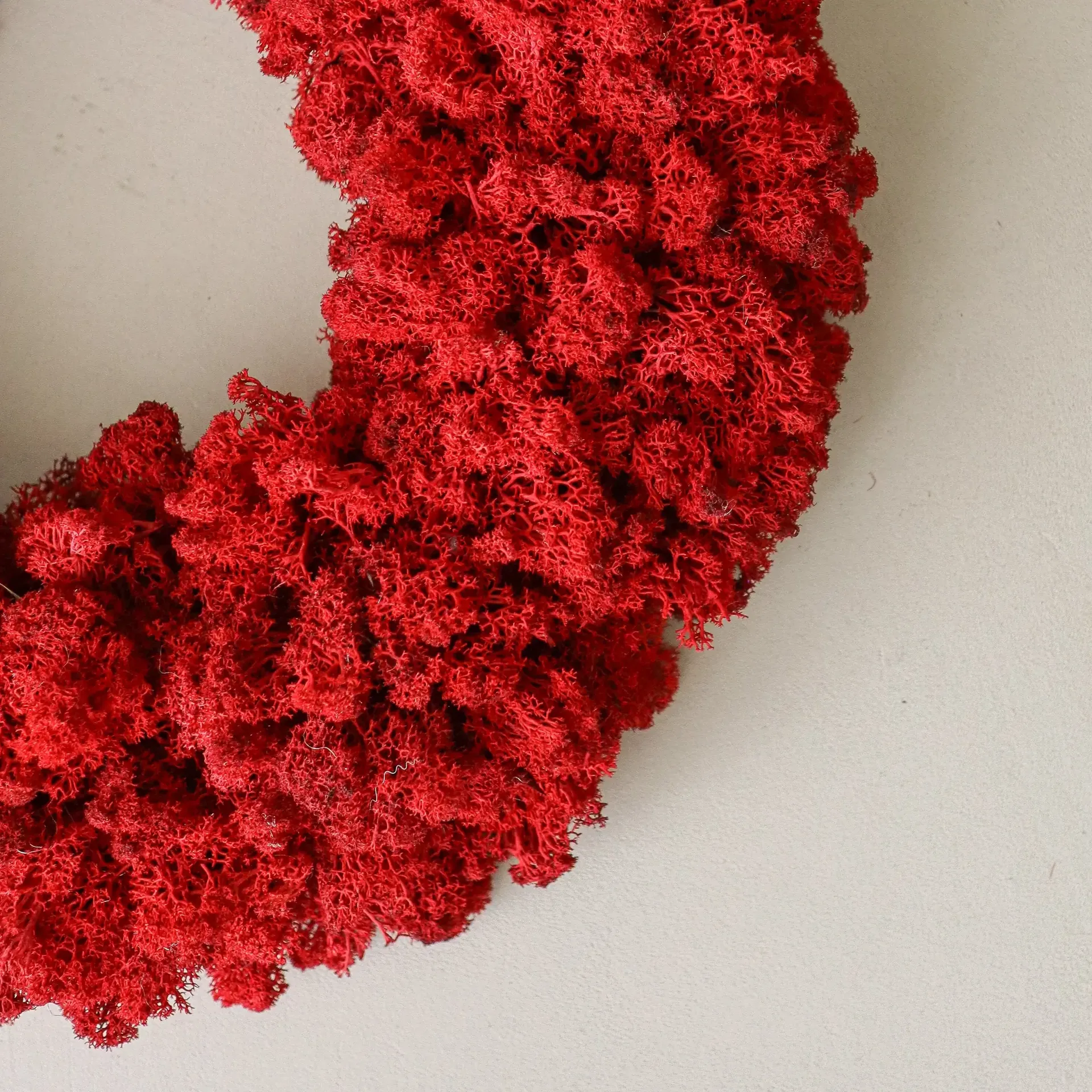 Moss Wreath sammal­kranssi, Red, Ø40 cm Botané