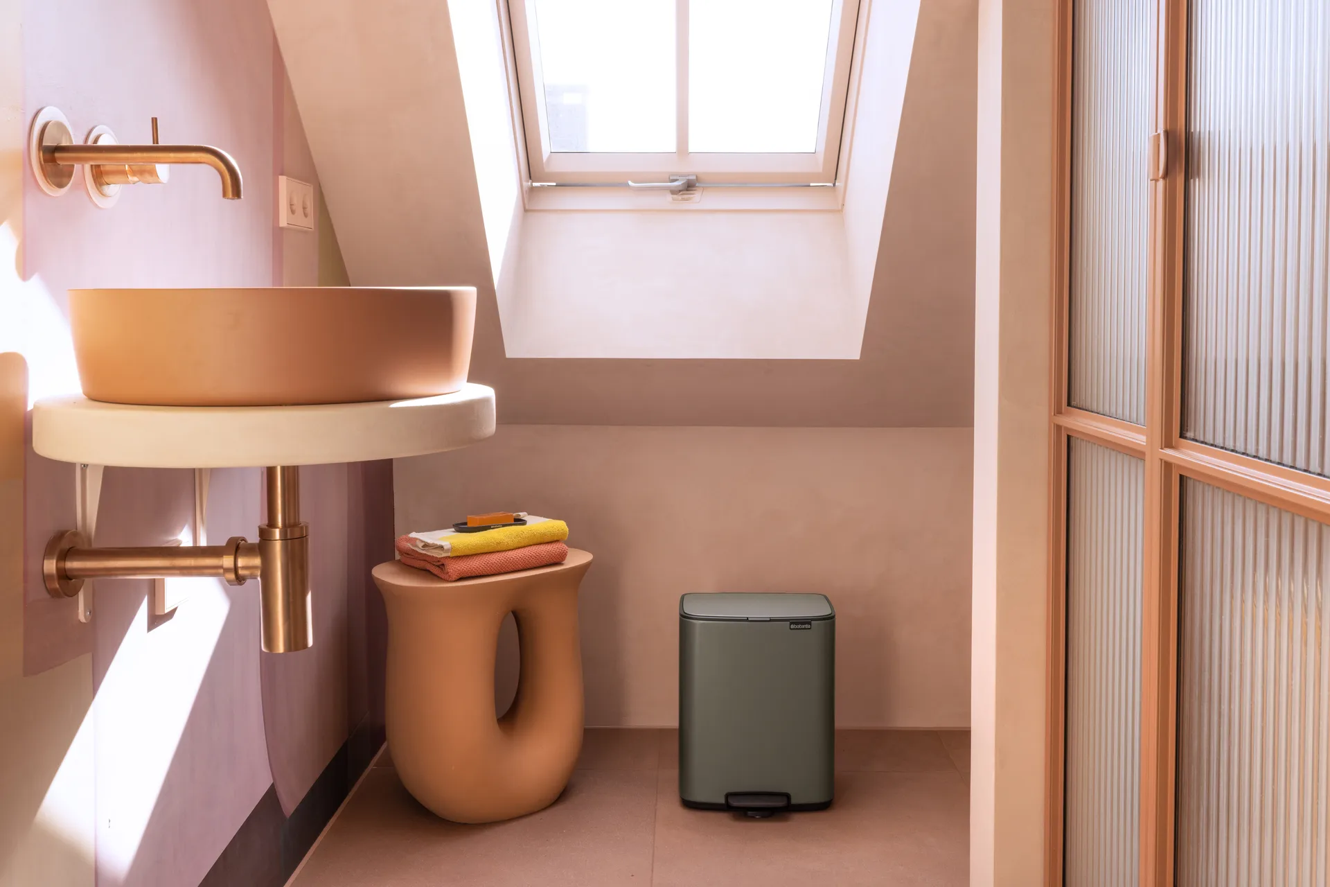 Bo poljinroskakori 12 l, Platina Brabantia