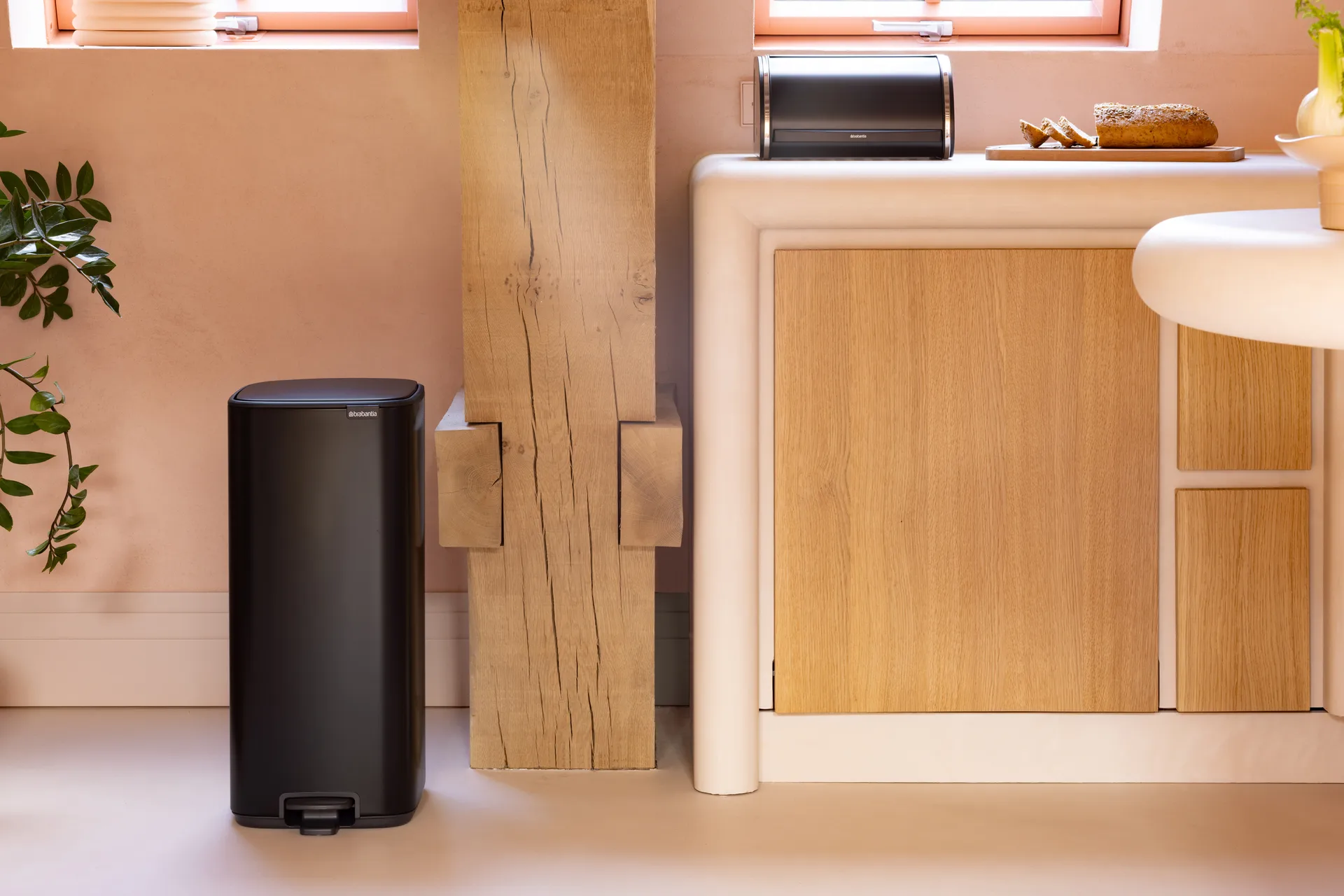 Bo poljinroskakori 30 l, Matt black Brabantia