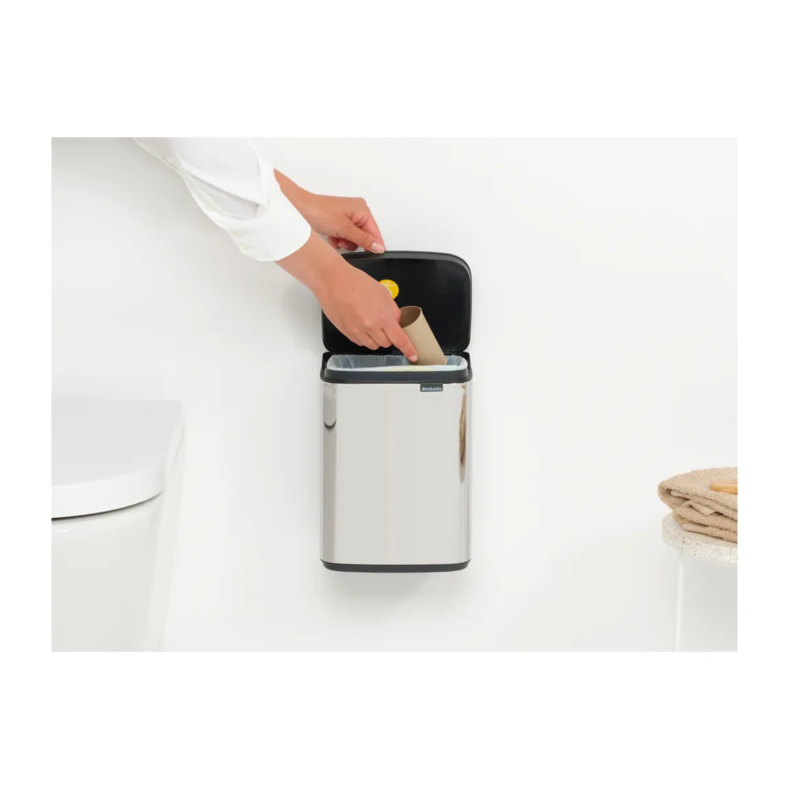 Bo roskakori 4 l, Kiiltäväksi harjattu teräs Brabantia