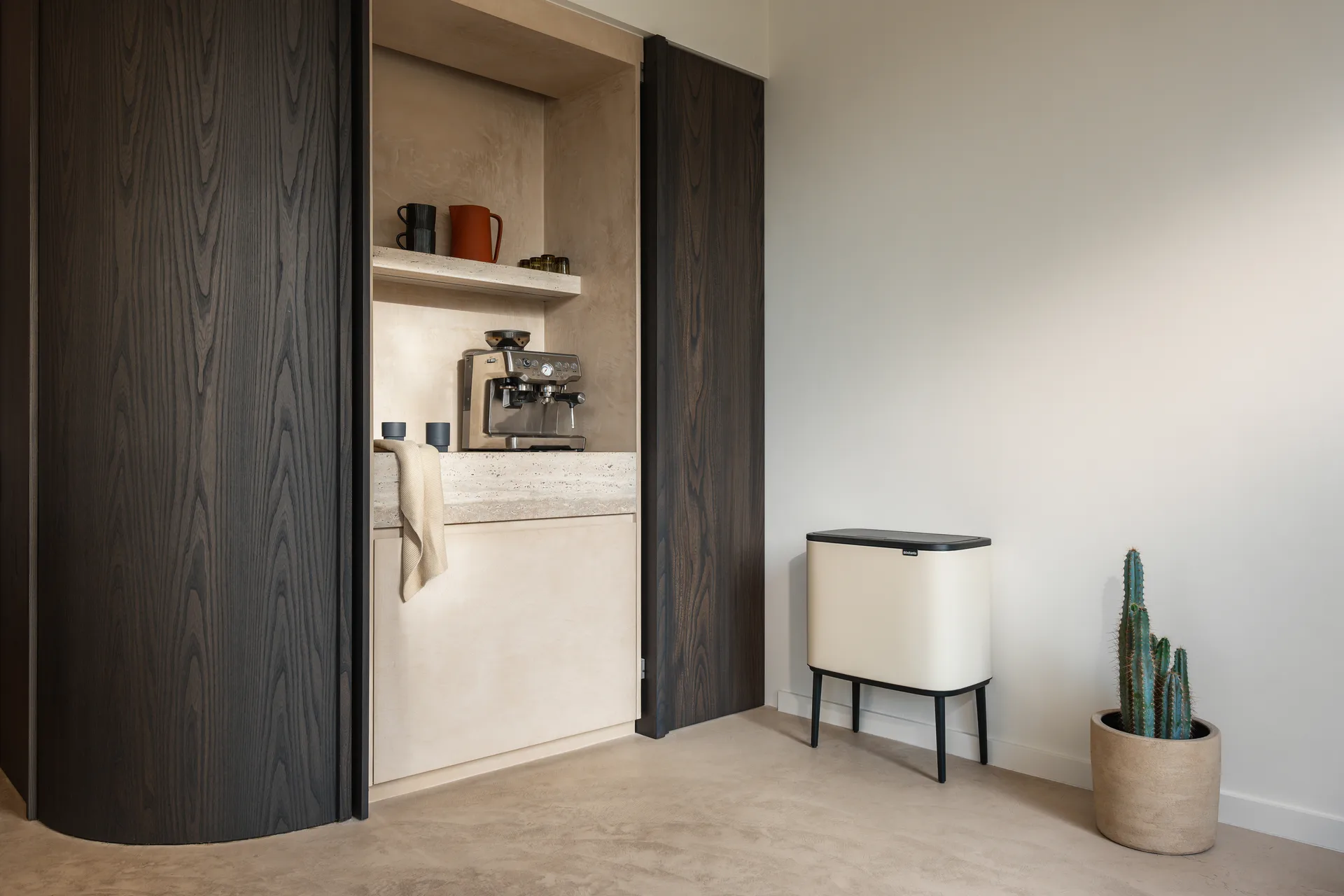 Bo touch bin 11+23 litraa, Soft beige Brabantia