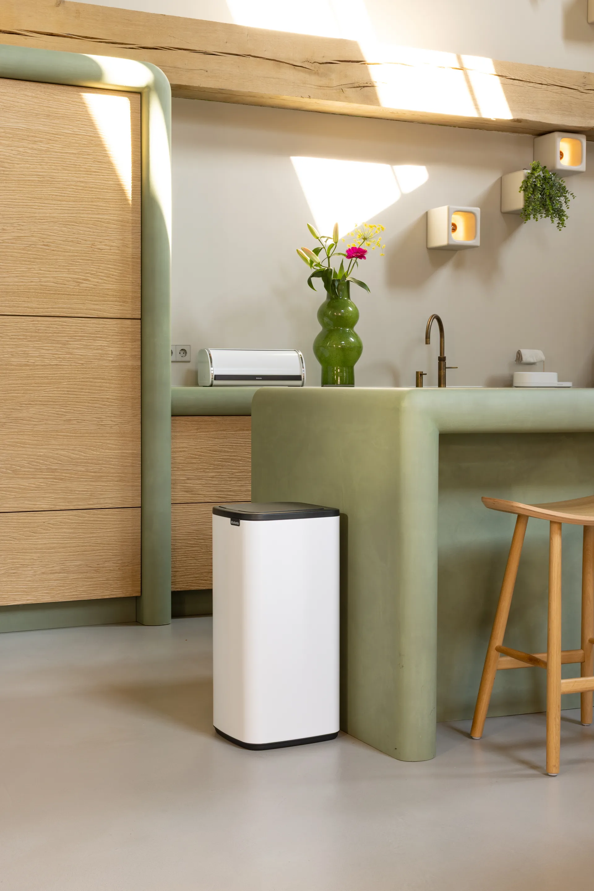 Bo Touch Bin 30 l, Valkoinen Brabantia