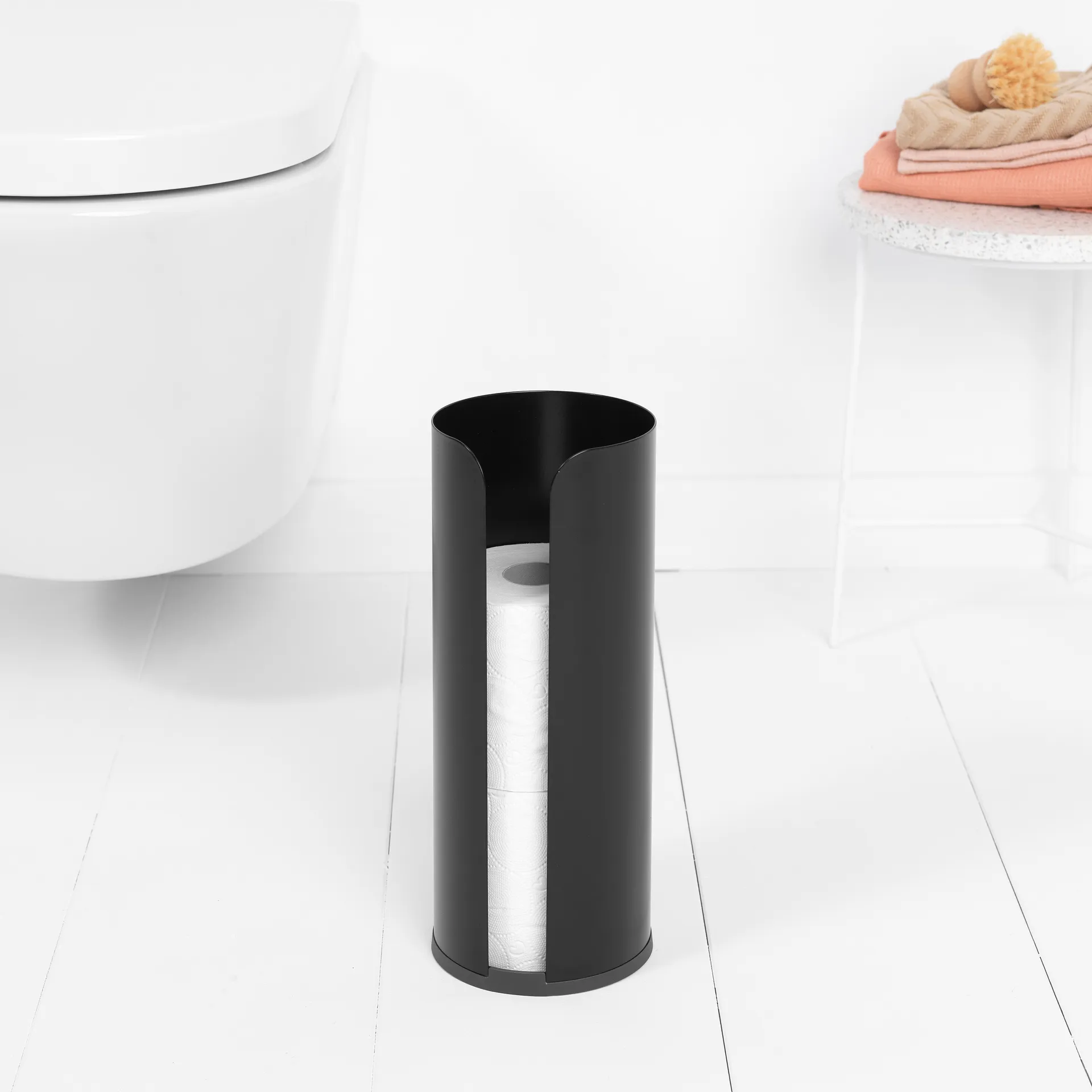 Brabantia wc-paperipidike 3 rullalle, Matt black Brabantia