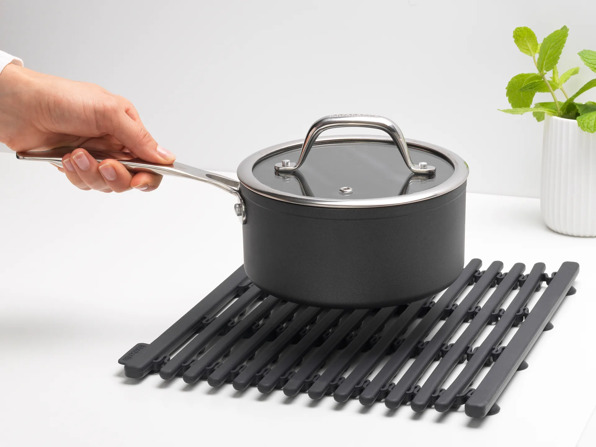 Sinkside tiskimatto 30x30 cm, Tummanharmaa Brabantia