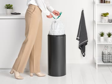 Touch Bin New 30 L - Confident Grey - Brabantia