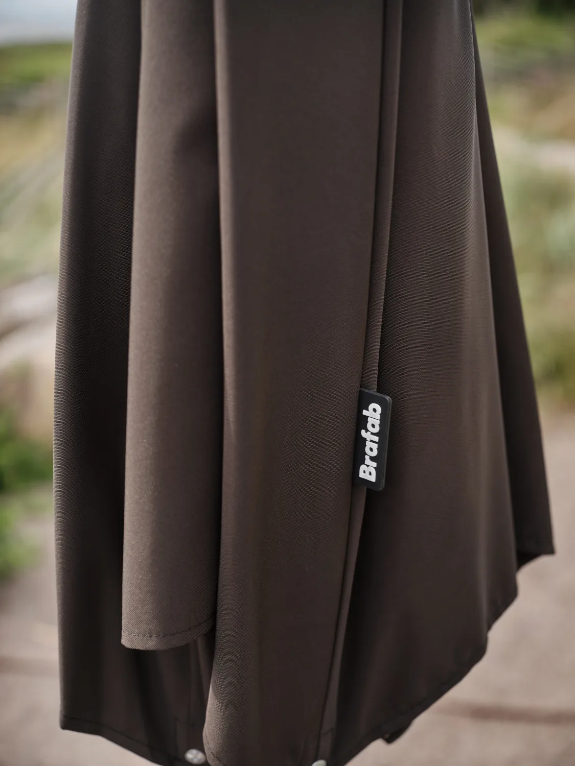 Abriola aurinkovarjo, Charcoal black, Ø270 cm Brafab