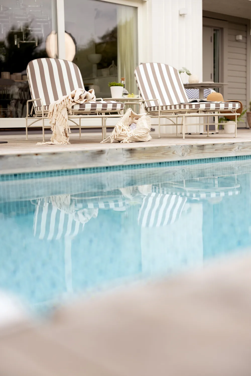 Arts leposohva 196×96 cm, Soft White-beige raidat Brafab