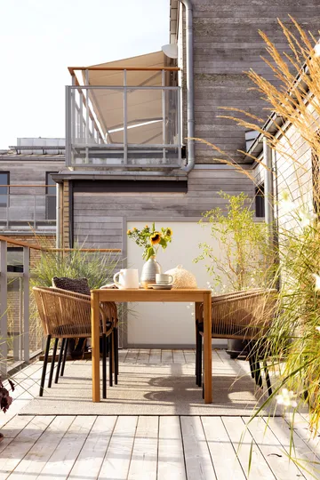 Delta käsinojatuoli - Musta luonnollinen - Brafab