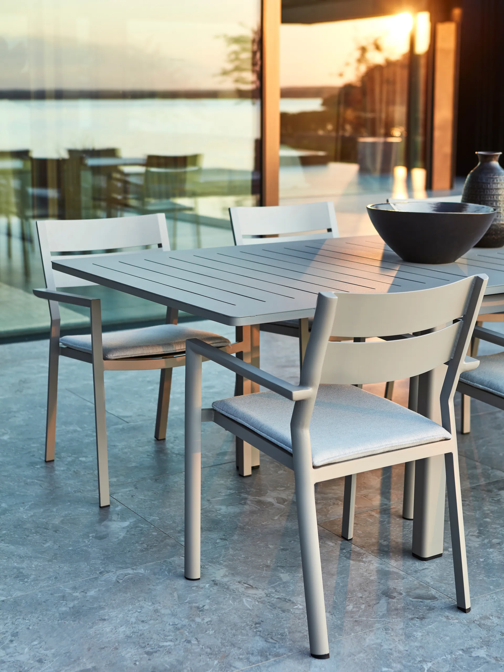 Frisk istuintyyny, Ash Brafab