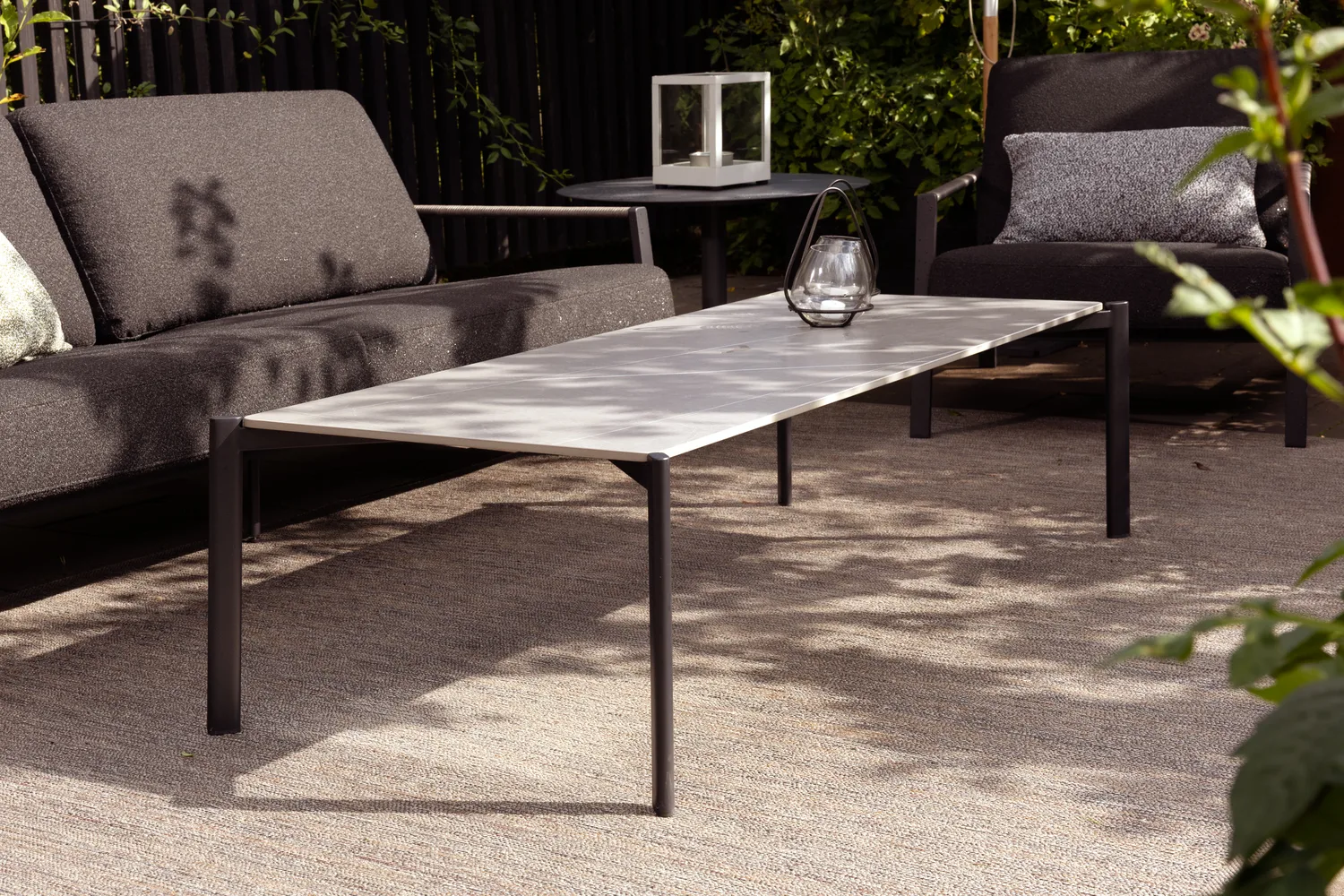 Lyra nojatuoli, Svart-teddy black Brafab