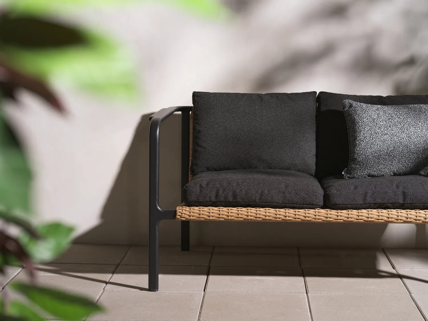 Motty sohva, Musta-teddy black, 2-istuttava Brafab