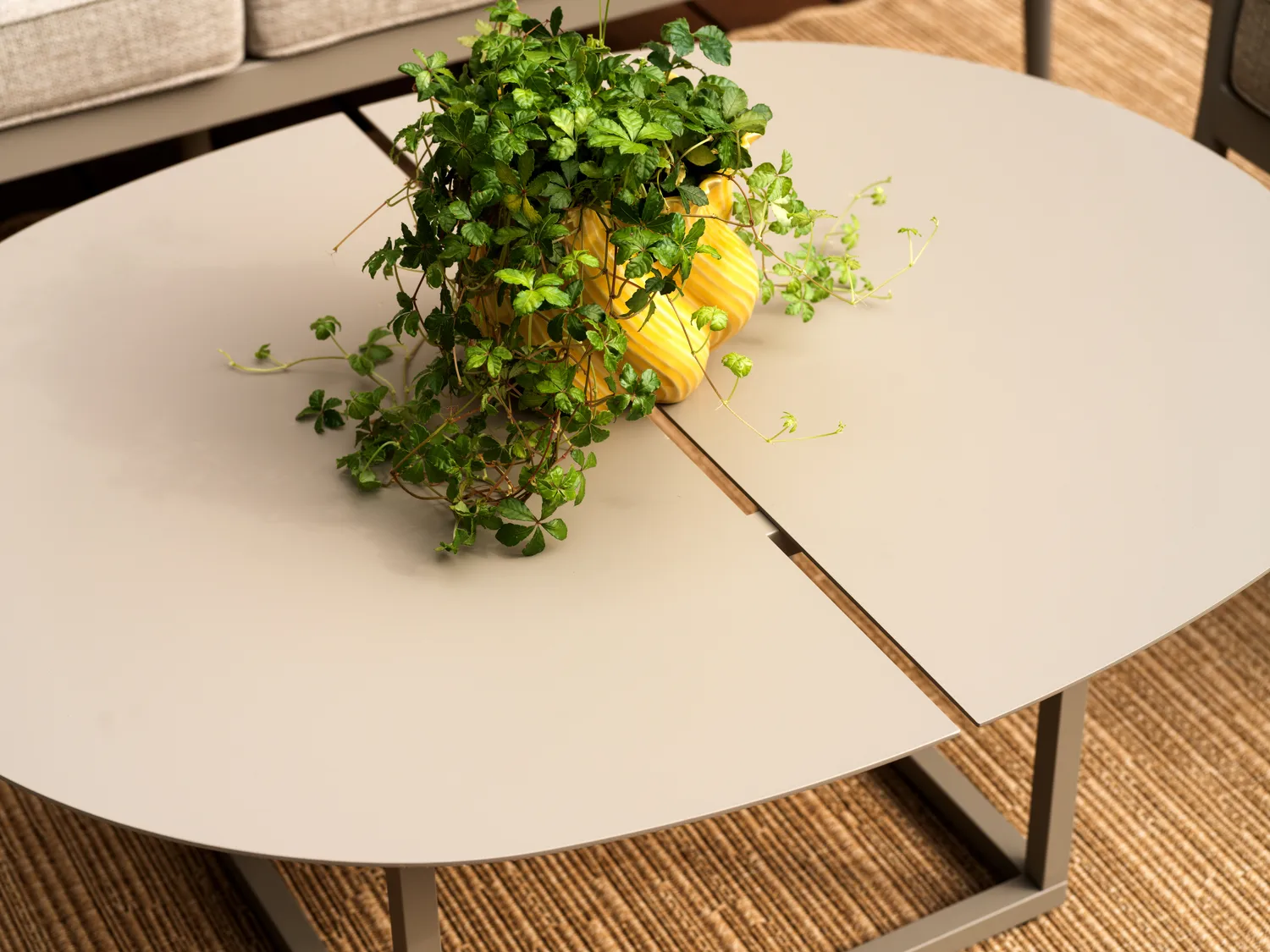 Olive sohvapöytä, Khaki, 110×80 cm Brafab