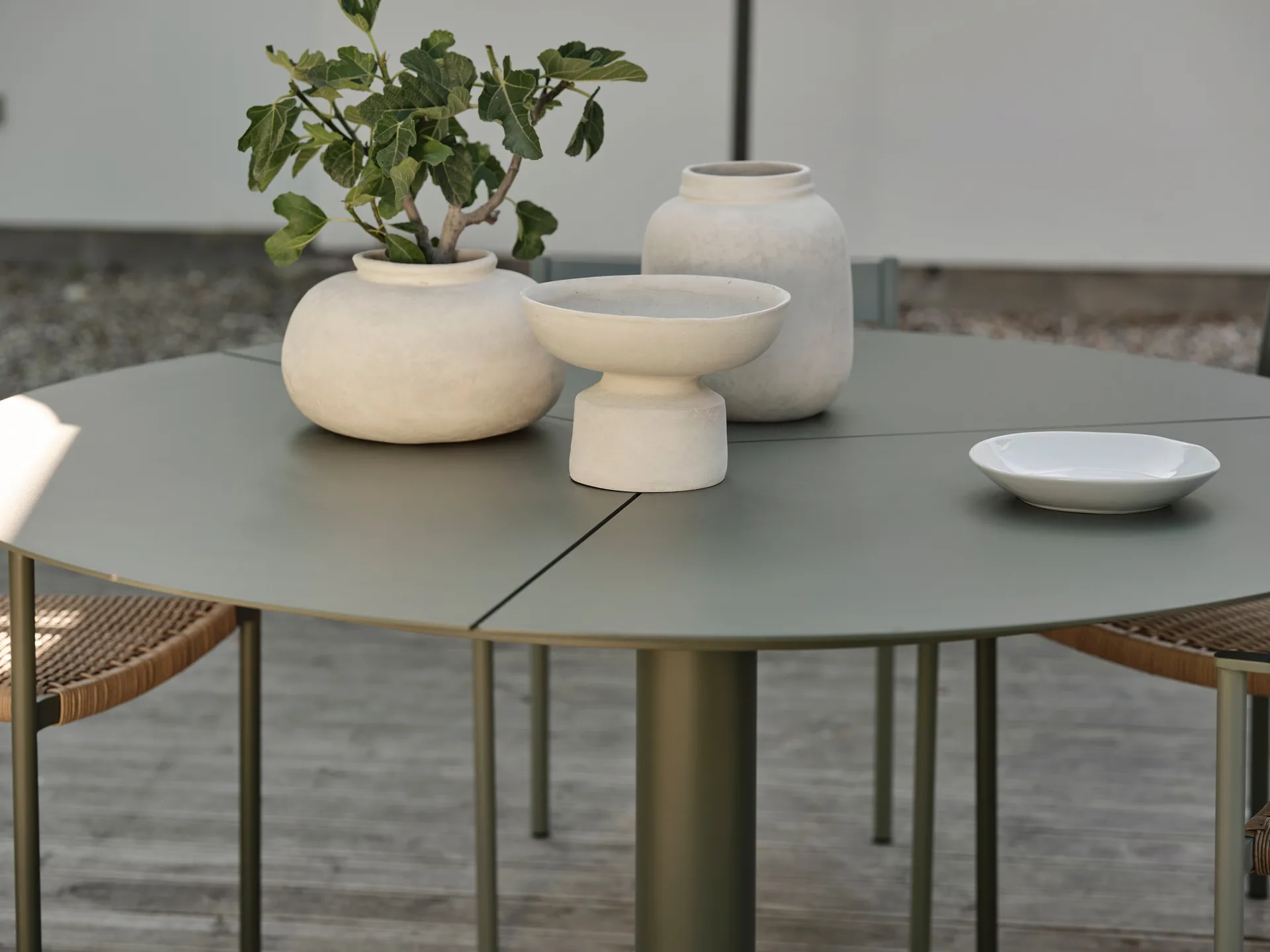 Peace ruokapöytään Ø110 cm Nordic green Brafab