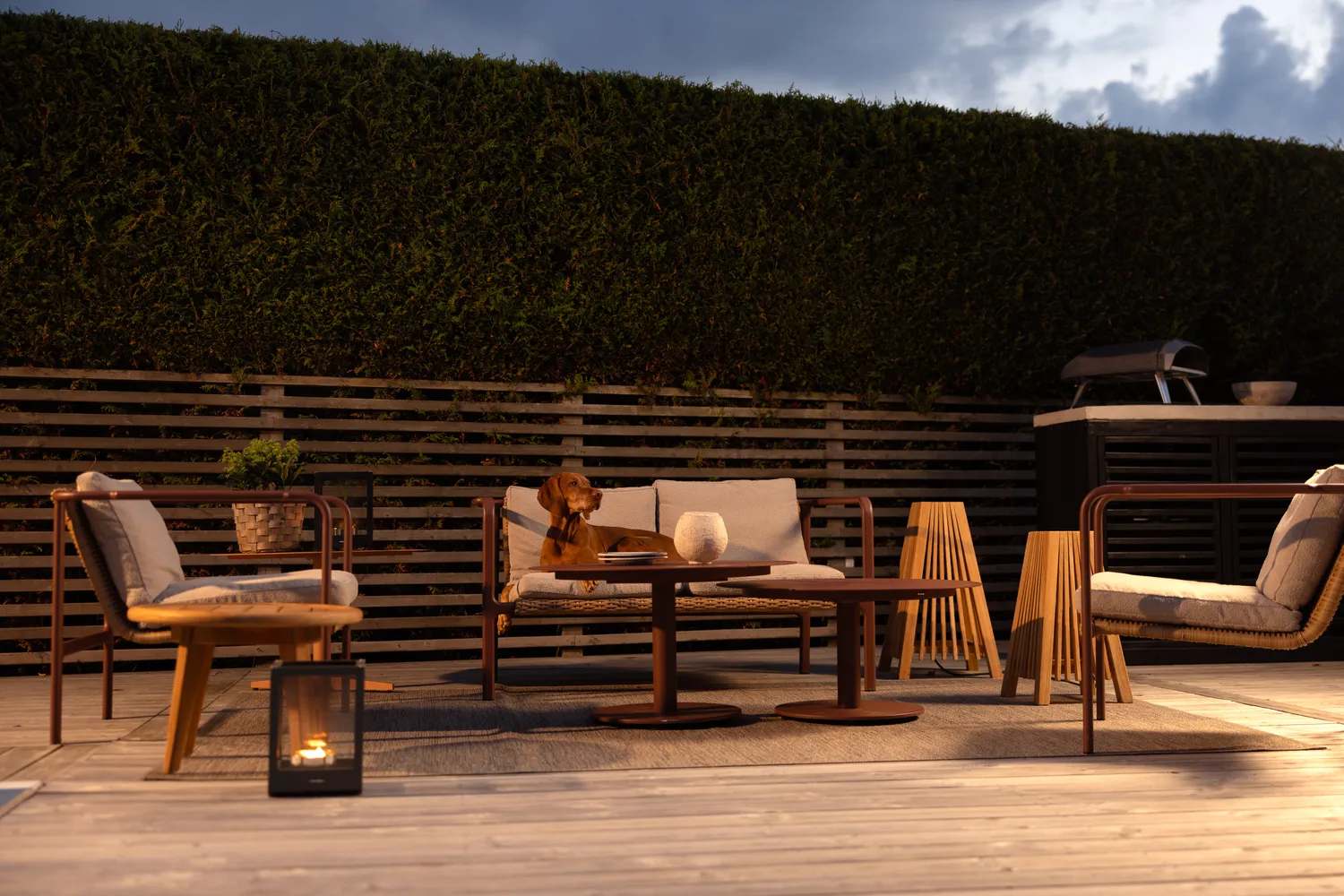 Peace sohvapöytä, Zin red, Ø80x40 cm Brafab