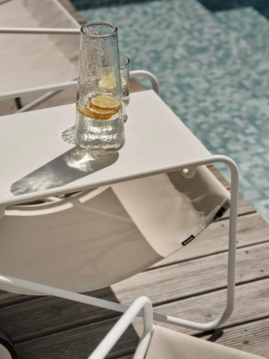 Poul Table sivupöytä, White-off white, 72x44 cm Brafab