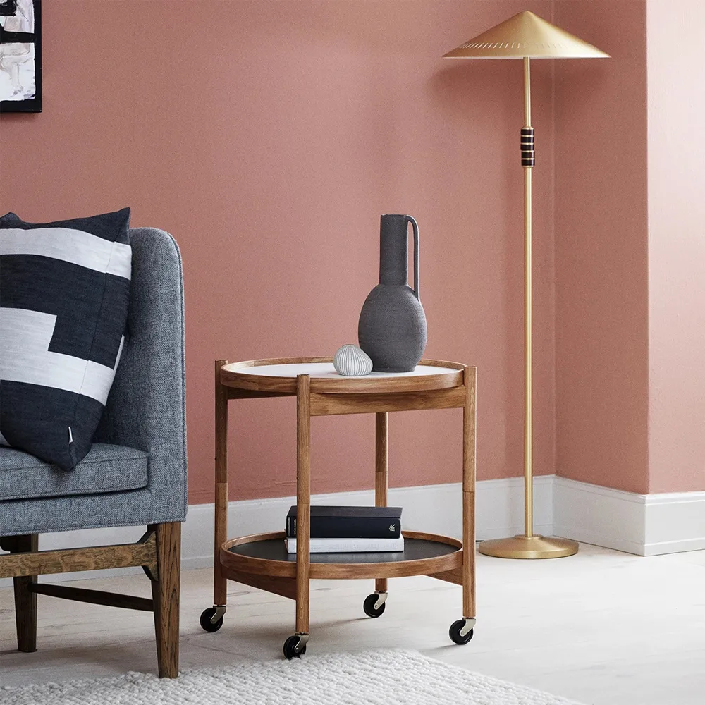 Bølling Tray Table model 50 -rullapöytä, Clay, käsittelemätön pyökkirunko Brdr. Krüger