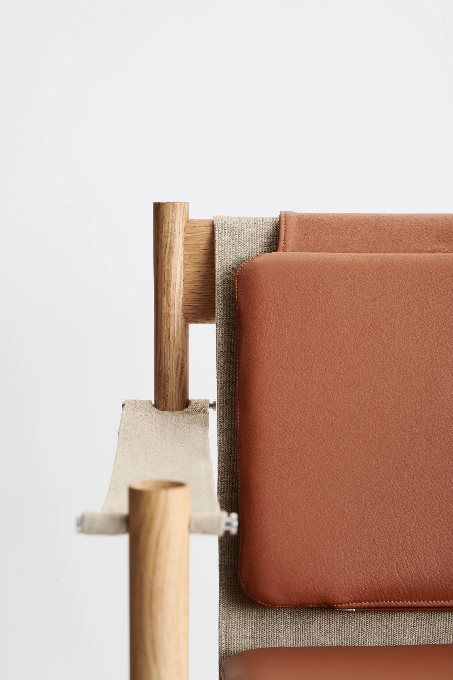 HB loungetuoli, Öljytty tammi-nahka brandy Brdr. Krüger