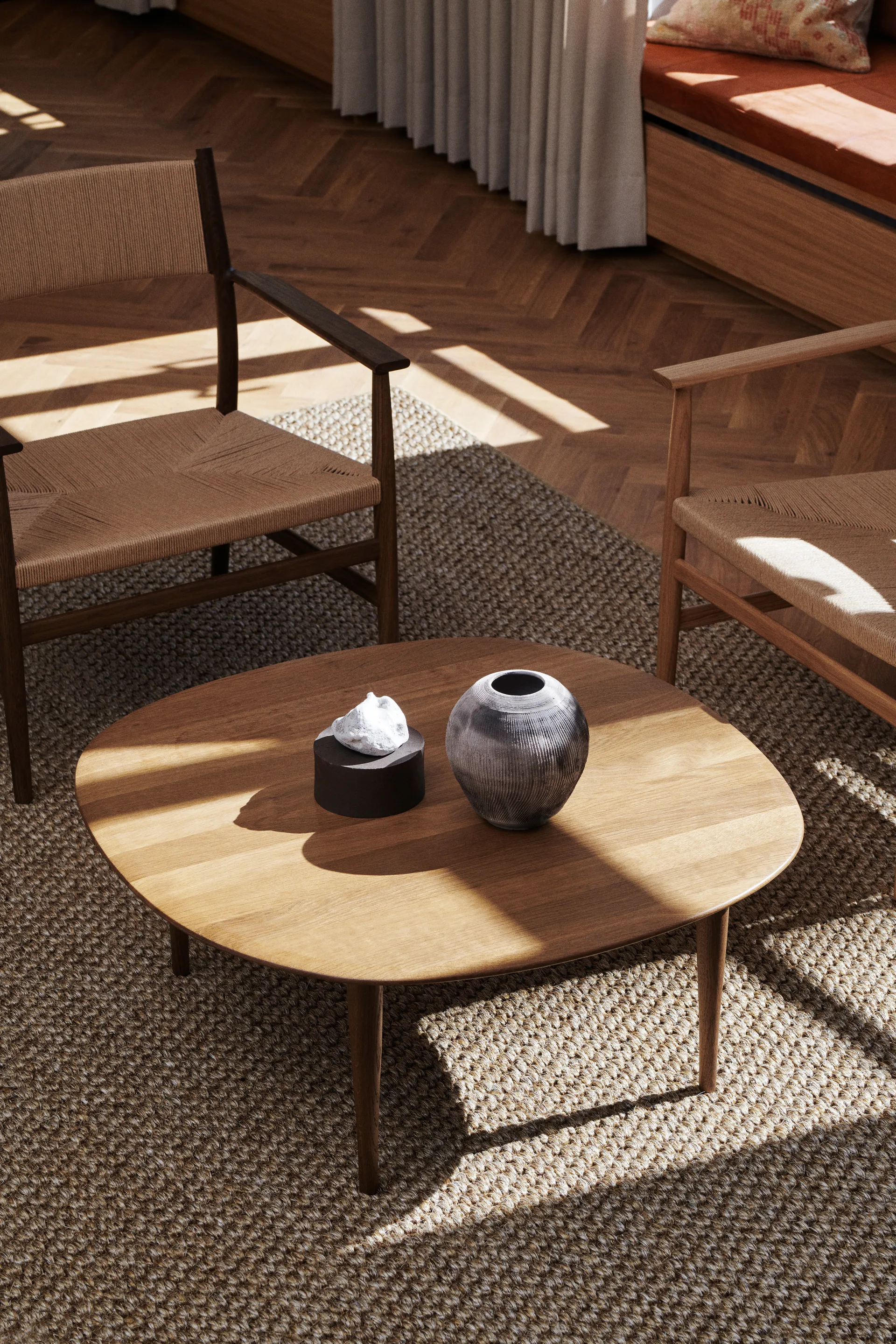 Jari sivupöytä Ø 85 cm, Savuöljytty tammi Brdr. Krüger