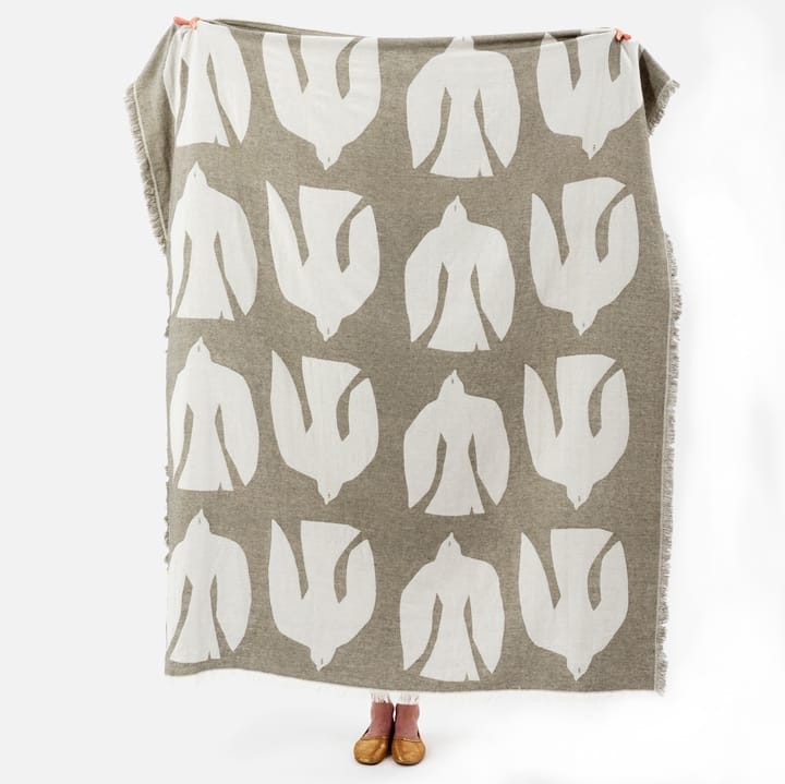 Early bird villaviltti, 130 x 170 cm, Olive Brita Sweden