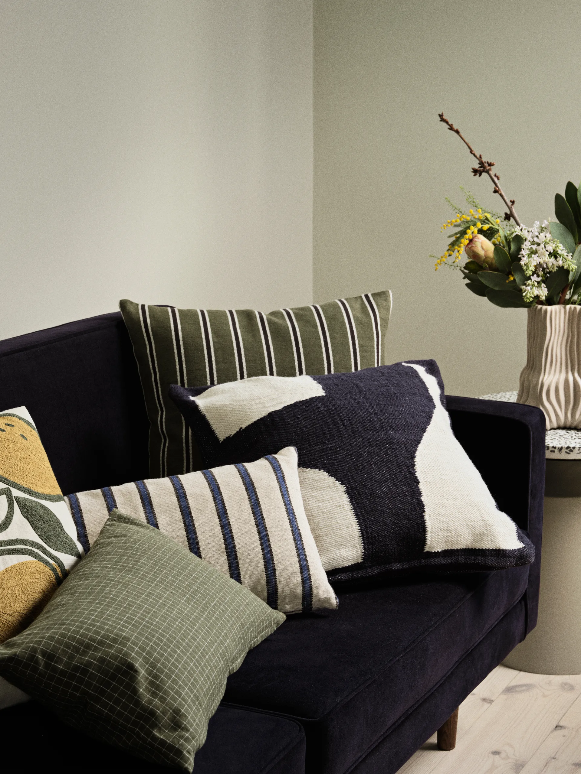 Dagmar tyynynpäällinen 50x50 cm, Grape leaf green Broste Copenhagen