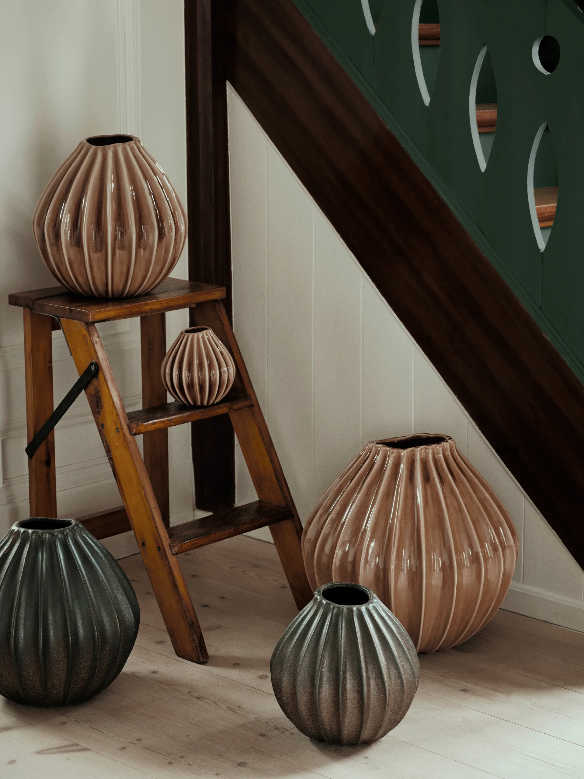 Wide vaasi M 25 cm, Fawn Broste Copenhagen