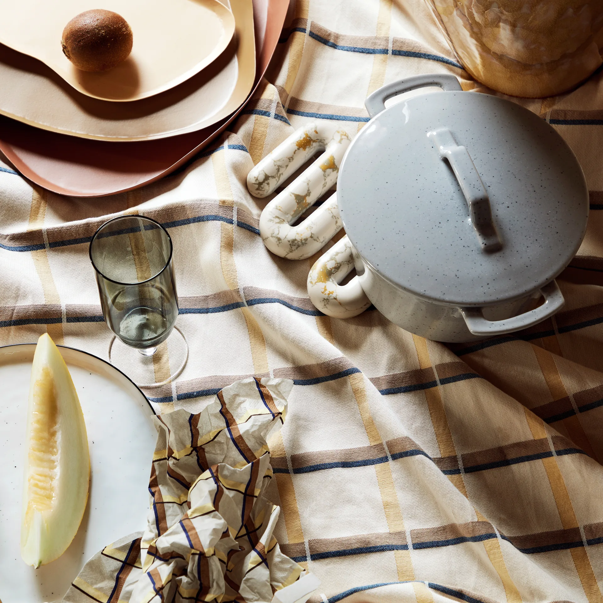 Zappa pöytäliina 160x300 cm, Pale banana yellow Broste Copenhagen